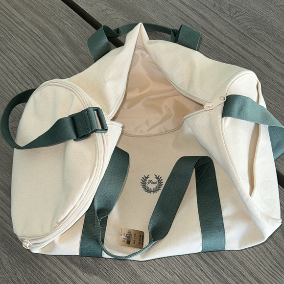VICTORIA'S SECRET Canvas Duffle - Picture 5 of 6